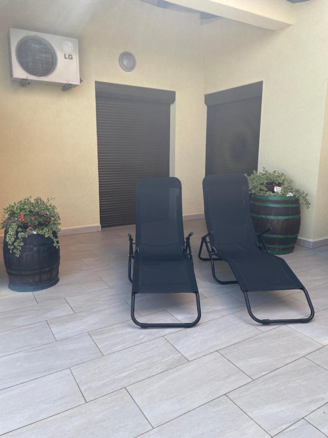 Apartments Bor Μεντουλίν Εξωτερικό φωτογραφία